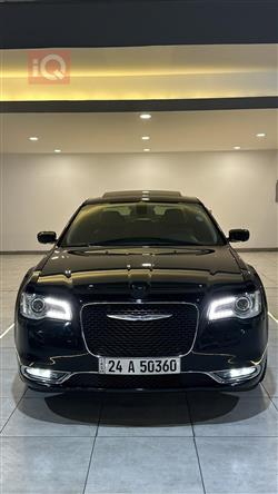 کرایسلەر 300
